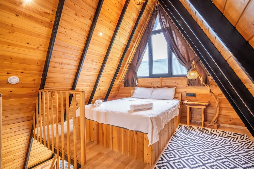 Deluxe Bungalov