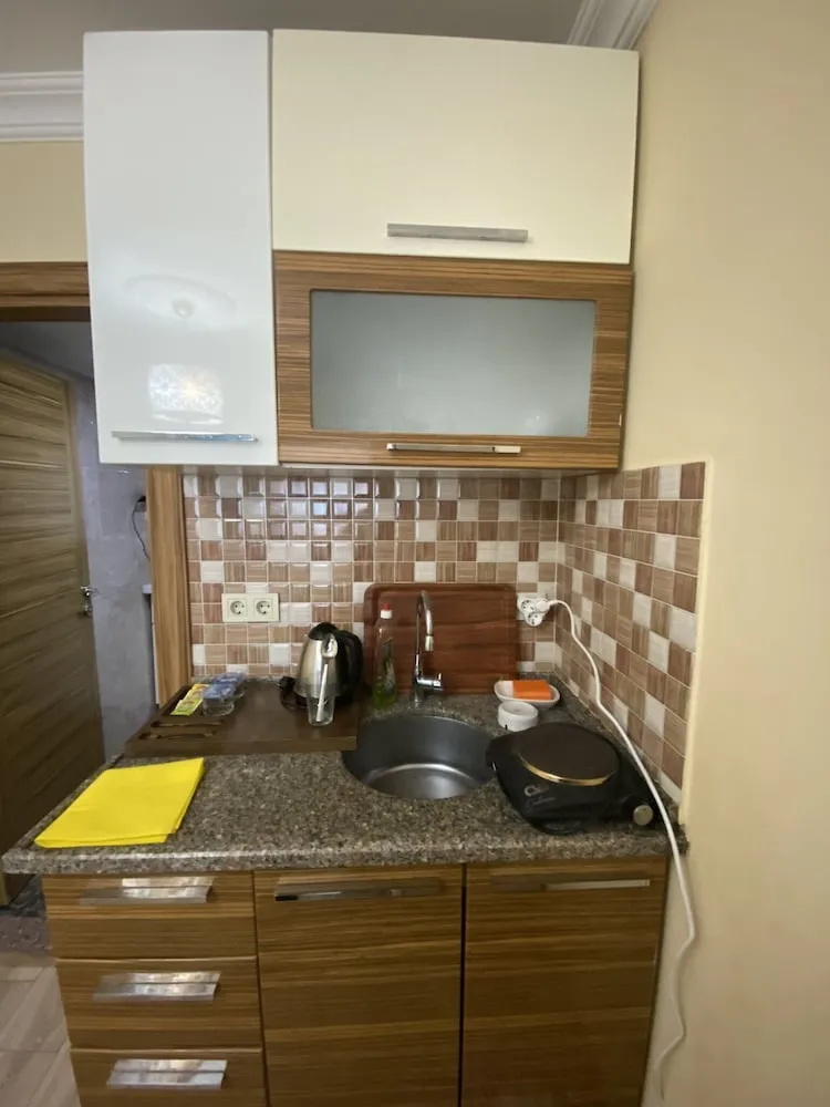 Comfort Tek Büyük Yataklı Oda