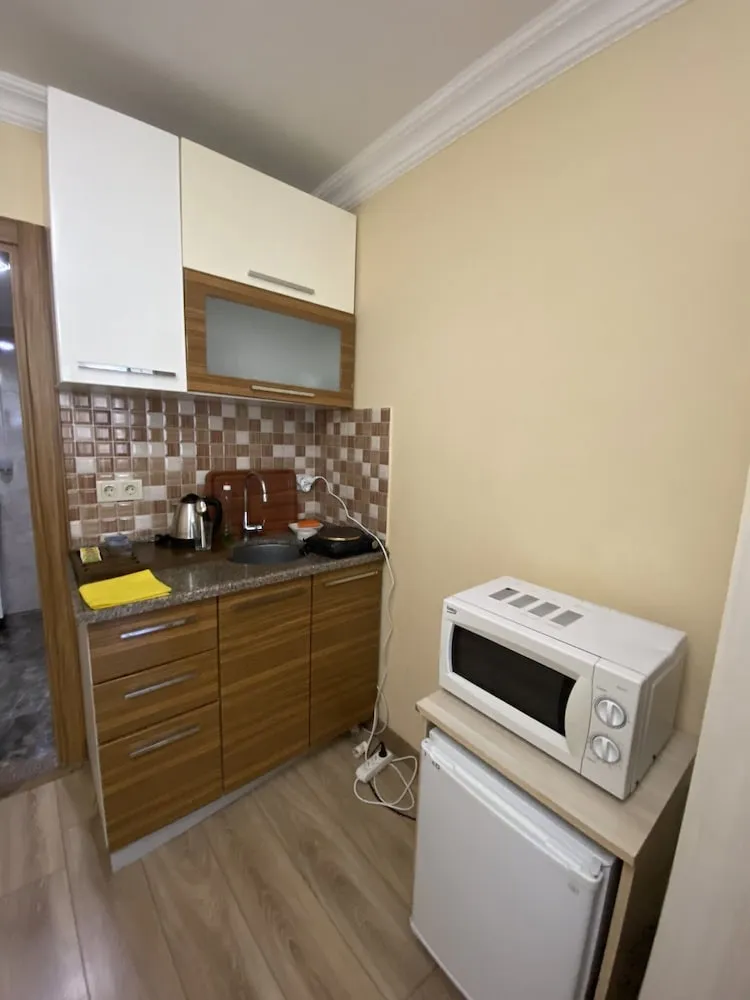 Comfort Tek Büyük Yataklı Oda