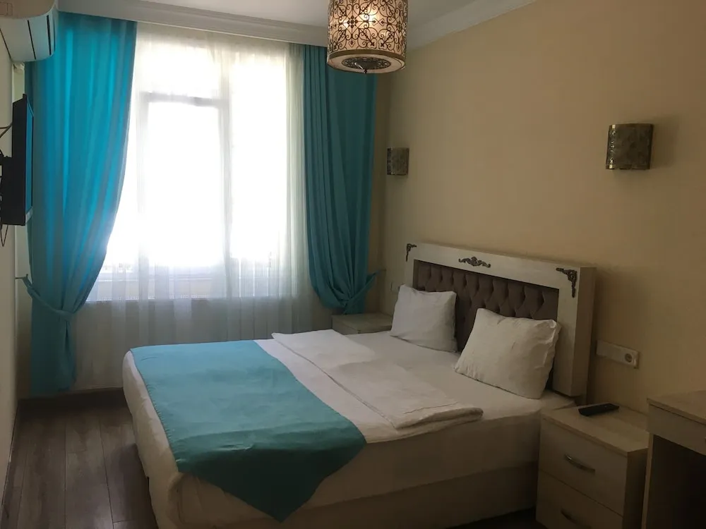 Family İki Ayrı Yataklı Oda