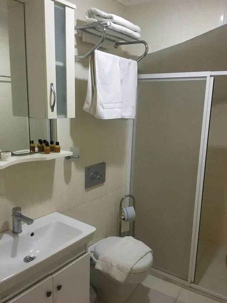 Family İki Ayrı Yataklı Oda