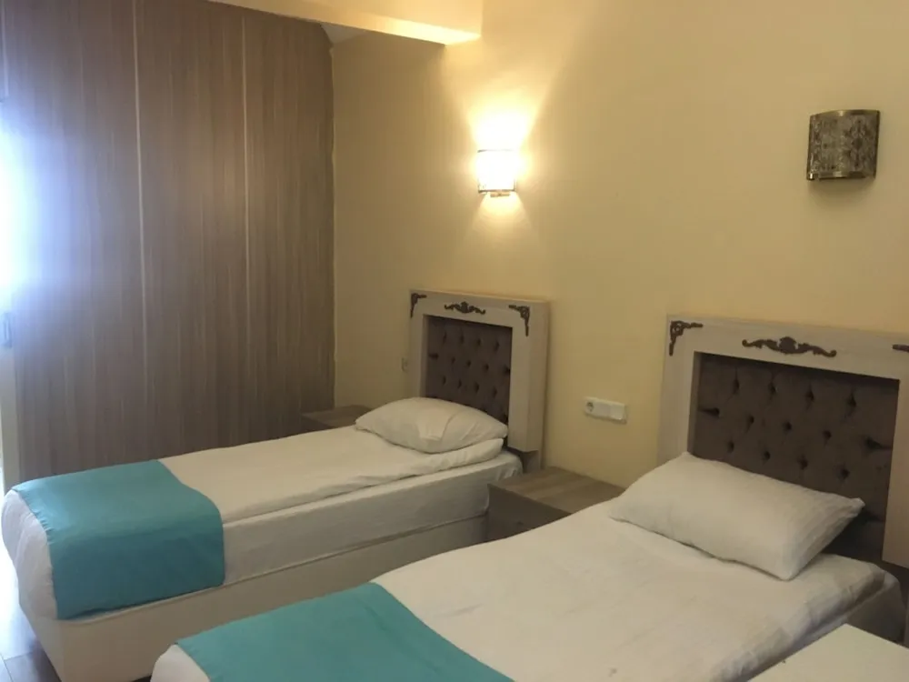 Family İki Ayrı Yataklı Oda