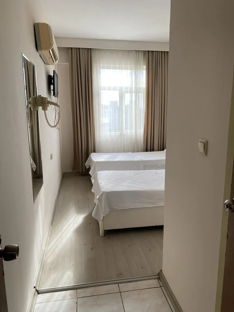 City İki Ayrı Yataklı Oda, 2 Tek Kişilik Yatak, Sigara İçilebilir, Şehir Manzaralı