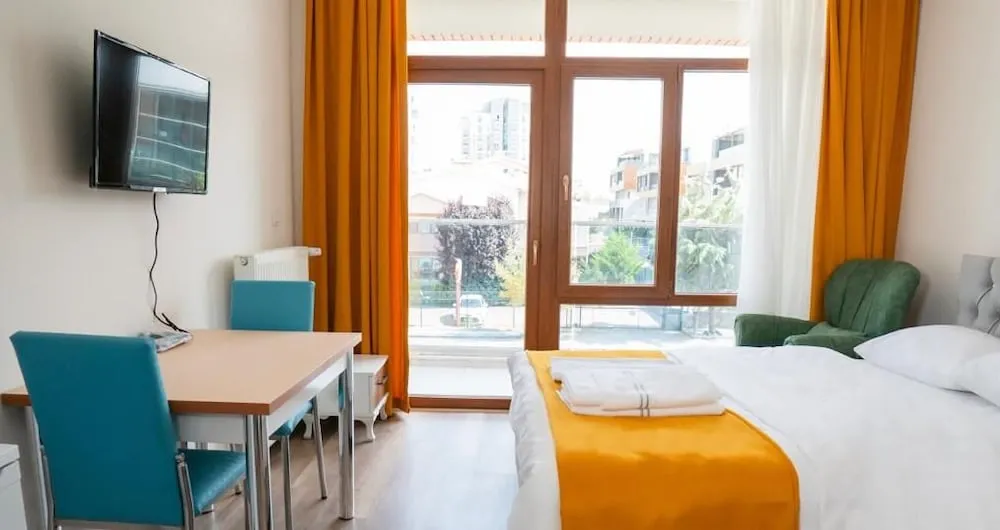 Standard Tek Büyük Yataklı Oda
