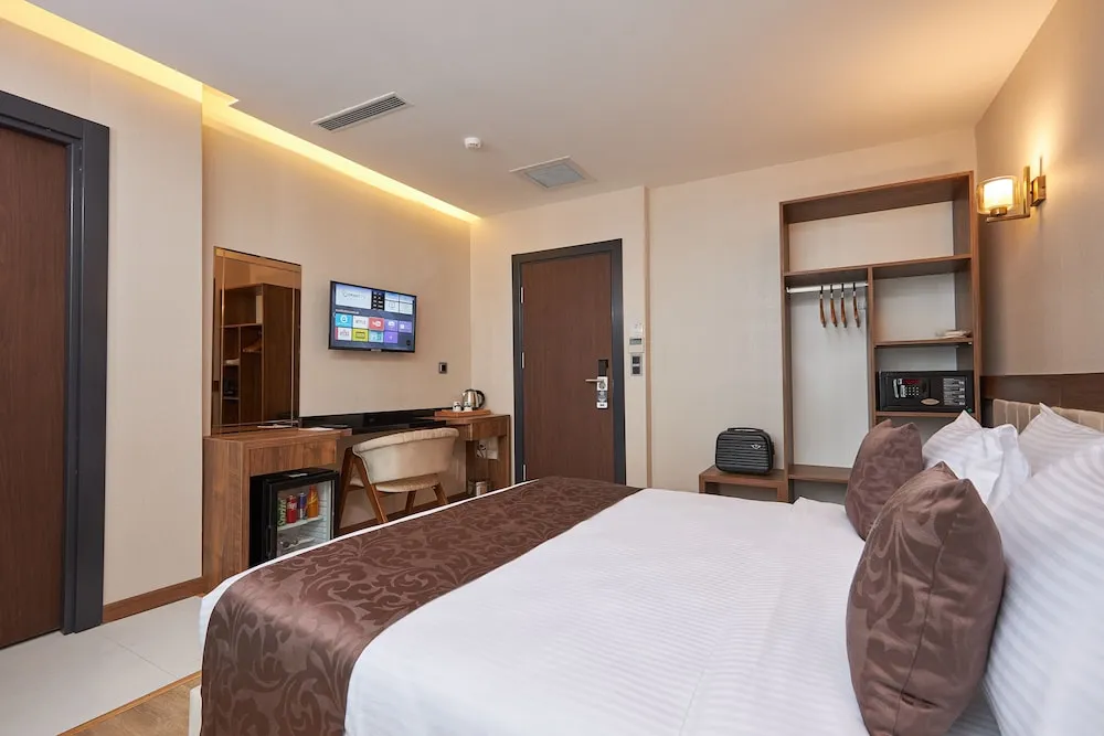 Superior Oda