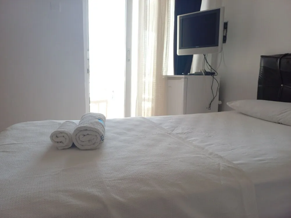Economy Üç Kişilik Oda
