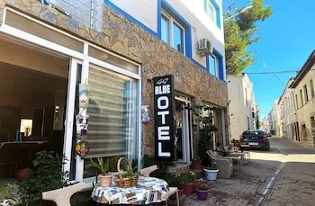 Blue Otel
