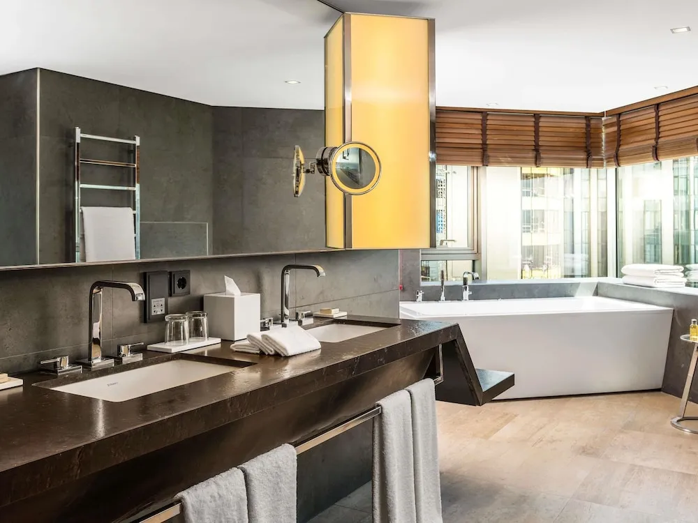 Signature Çatı Katı (Loft), 1 Çift Kişilik Yatak, Köşe