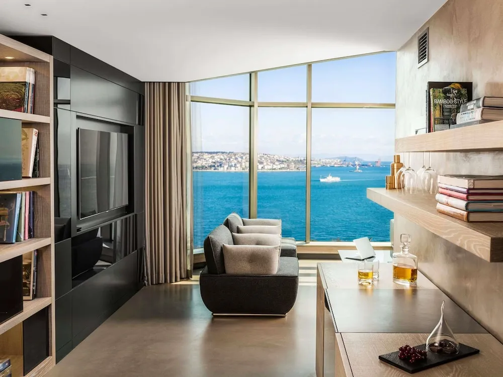 Signature Çatı Katı (Loft), 1 Çift Kişilik Yatak, Köşe
