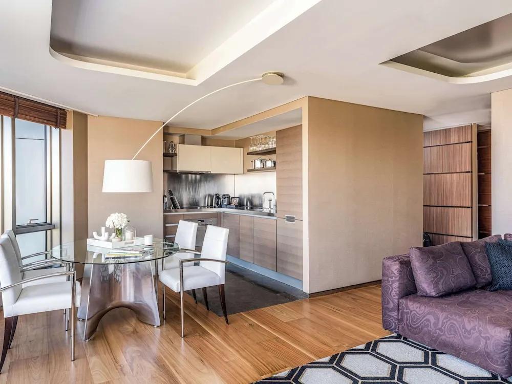 Oda, 1 Yatak Odası, Park Manzaralı, Köşe (Residence)
