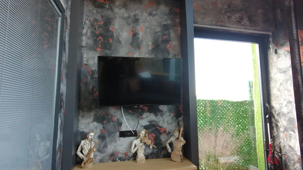 Exclusive Tek Büyük Yataklı Oda