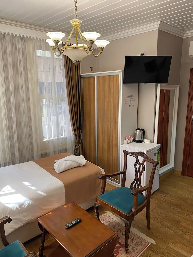 Deluxe Üç Kişilik Oda