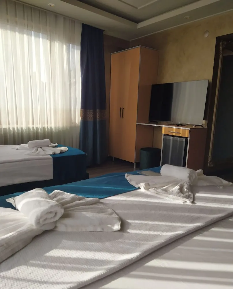 Standard Üç Kişilik Oda