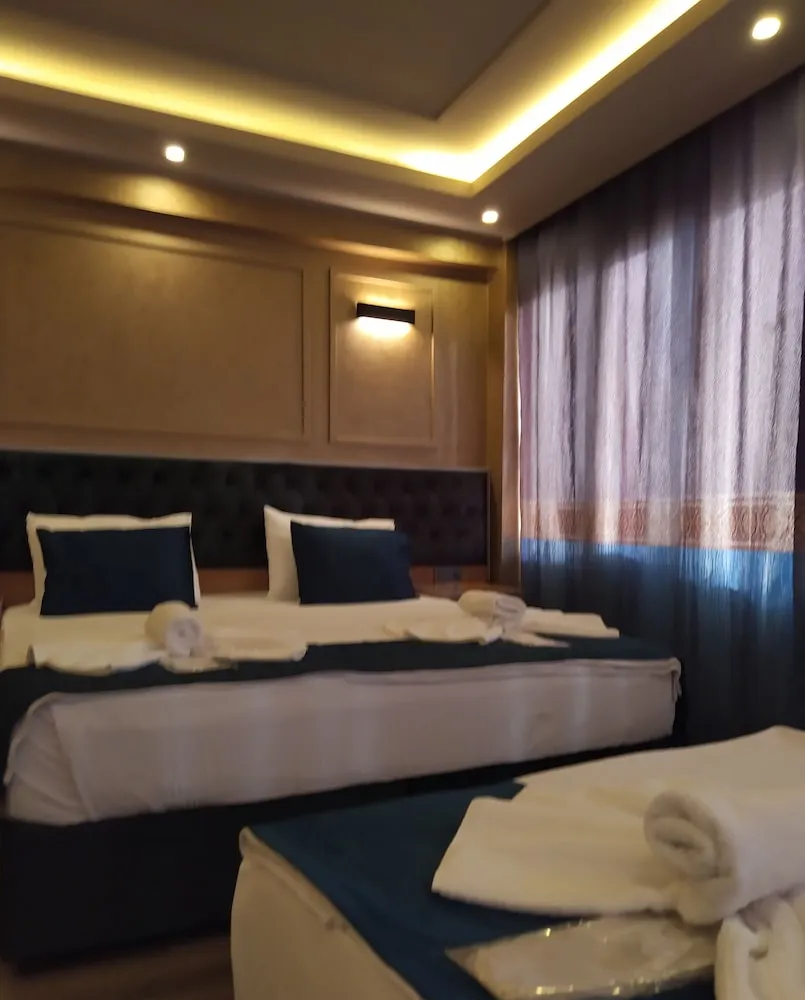 Standard Üç Kişilik Oda