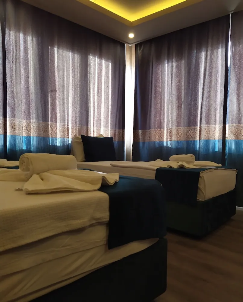 Standard Üç Kişilik Oda