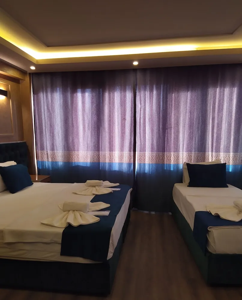 Standard Üç Kişilik Oda