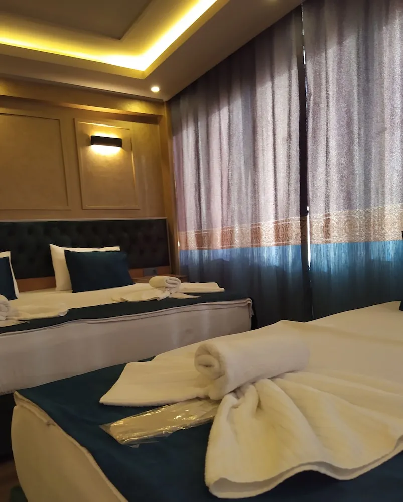 Family Dört Kişilik Oda