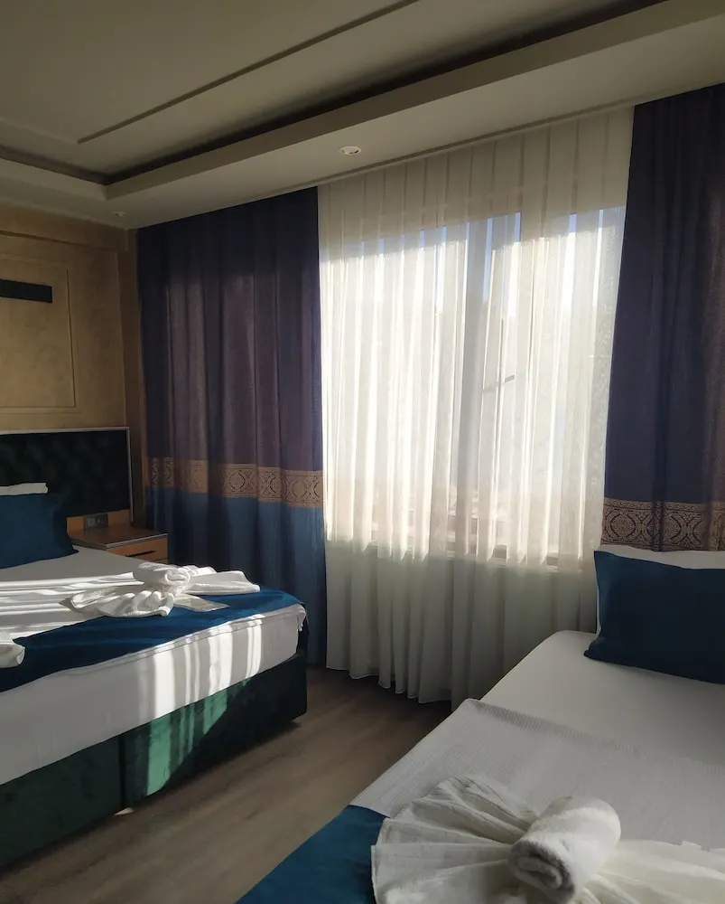 Family Dört Kişilik Oda