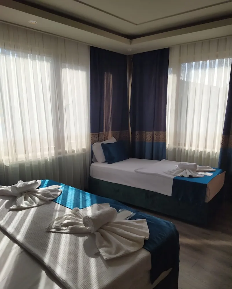 Family Dört Kişilik Oda