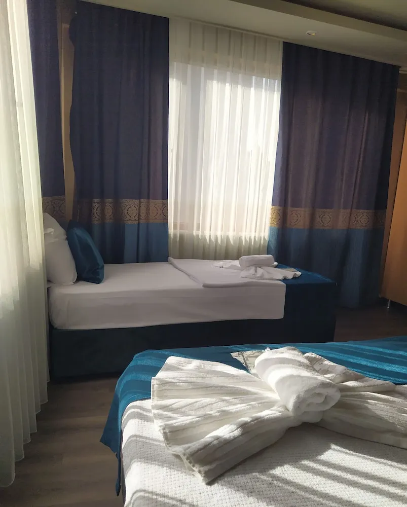 Family Dört Kişilik Oda