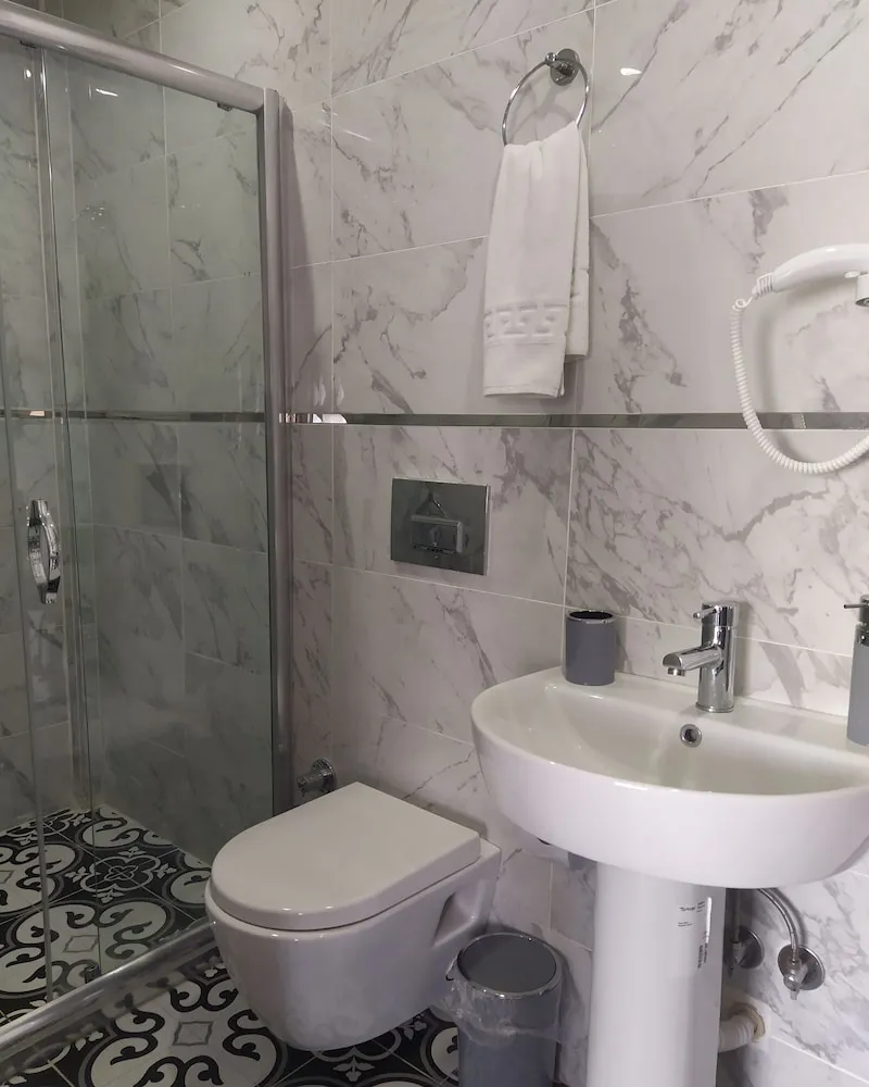 Comfort Dört Kişilik Oda