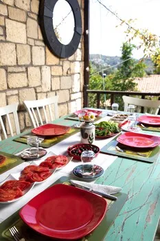 Moncheri Butik Otel ve Restoran
