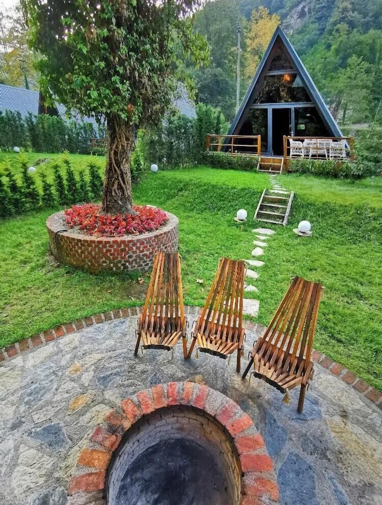 Deluxe Bungalov