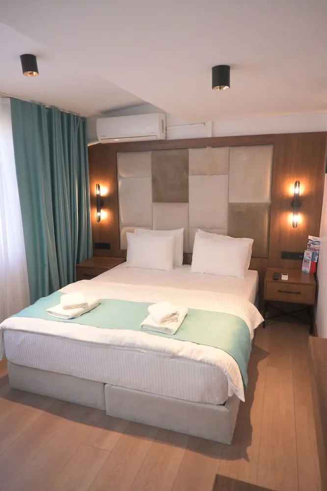 Deluxe Oda, 1 Çift Kişilik Yatak