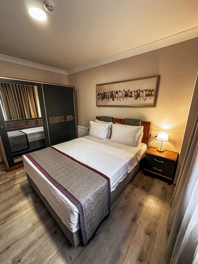 Deluxe Süit, 1 Büyük (Queen) Boy Yatak ve Çekyat, Şehir Manzaralı