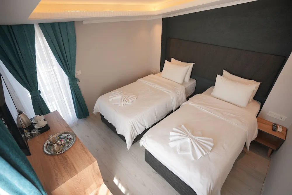 Superior Tek Büyük veya İki Ayrı Yataklı Oda, 1 Yatak Odası, Sigara İçilmez, Şehir Manzaralı