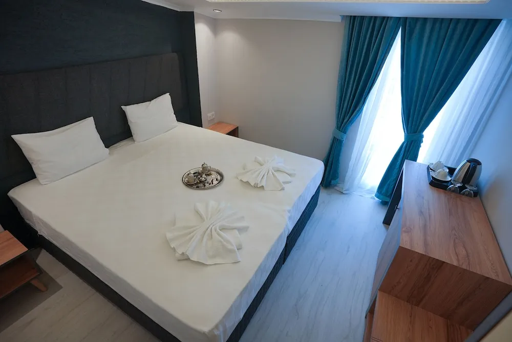 Superior Tek Büyük veya İki Ayrı Yataklı Oda, 1 Yatak Odası, Sigara İçilmez, Şehir Manzaralı