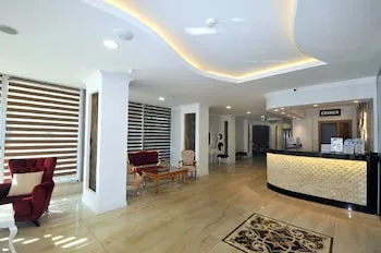 UK Blue Coast Hotel - Yetişkin Oteli