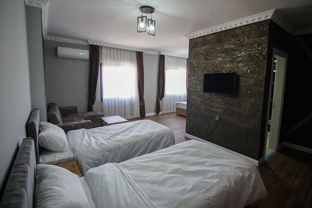 Classic Üç Kişilik Oda, Şehir Manzaralı