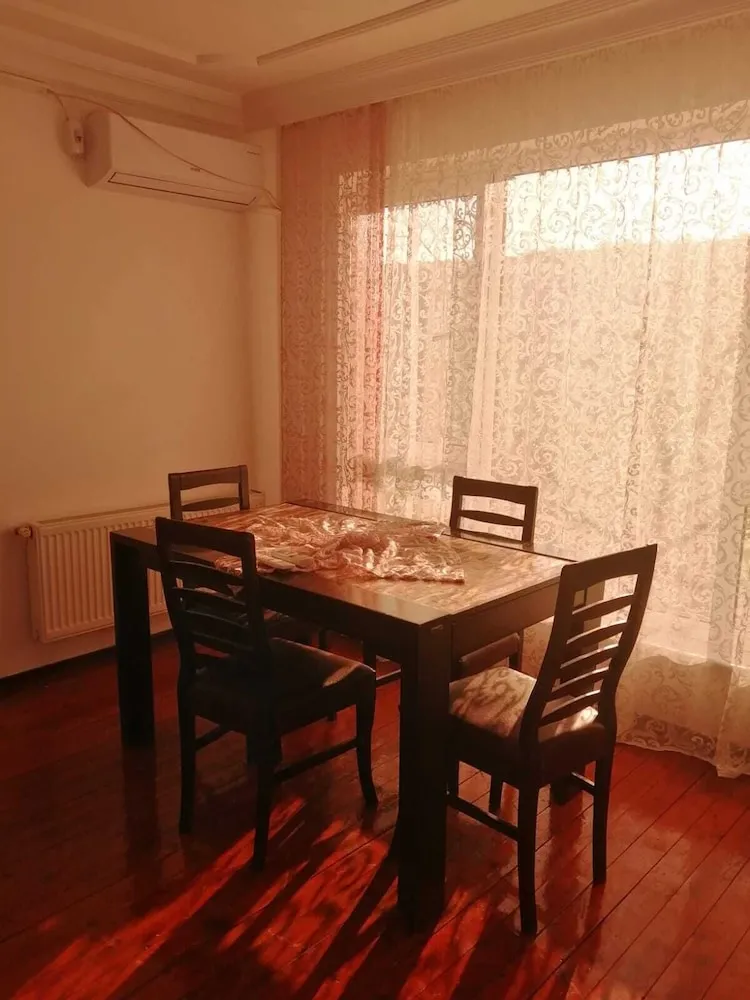 Basic Üç Kişilik Oda