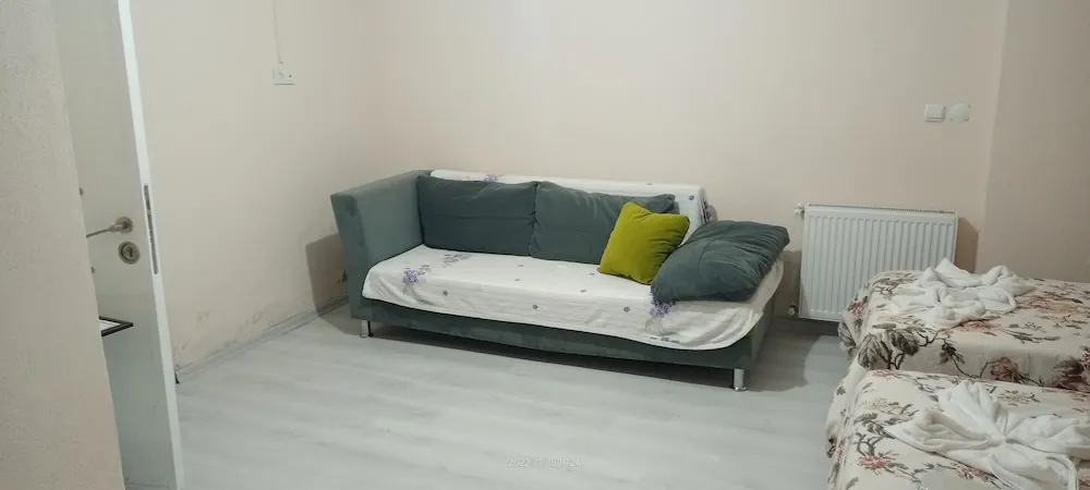 Basic Üç Kişilik Oda