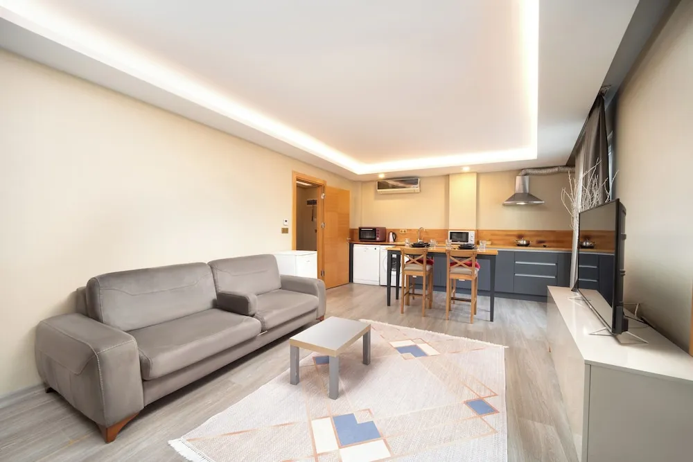 Apart Daire, 1 Büyük (Queen) Boy Yatak ve Çekyat