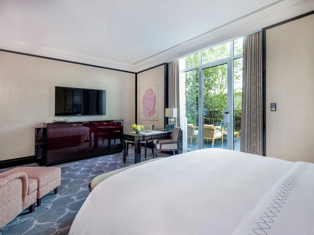 Deluxe Room With Garden, 1 King Bed
