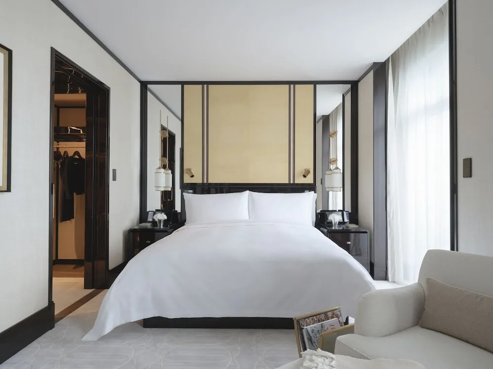 Executive Bosphorus Suite With Balcony, 1 King Bed