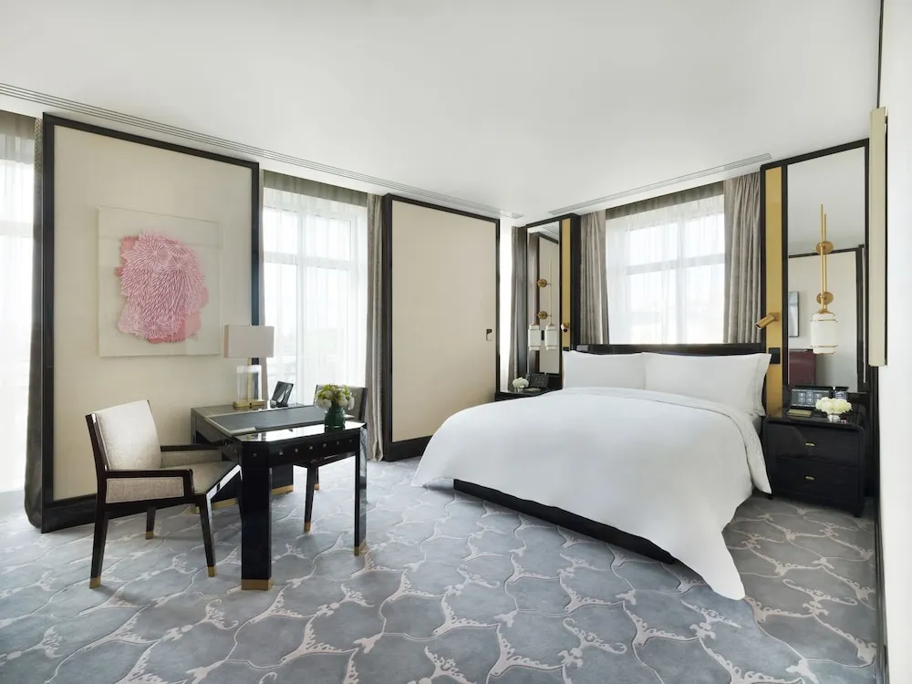 Grand Deluxe Room, 1 King Bed