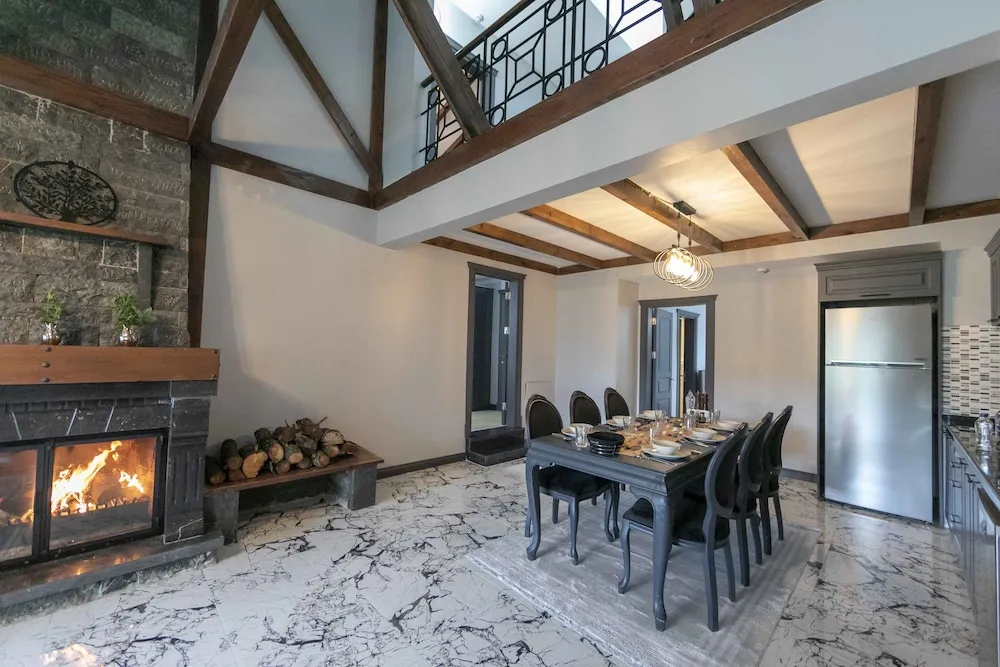 Royal Villa
