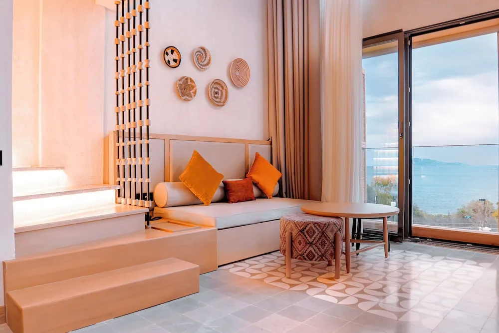 Loft Suite Sea View