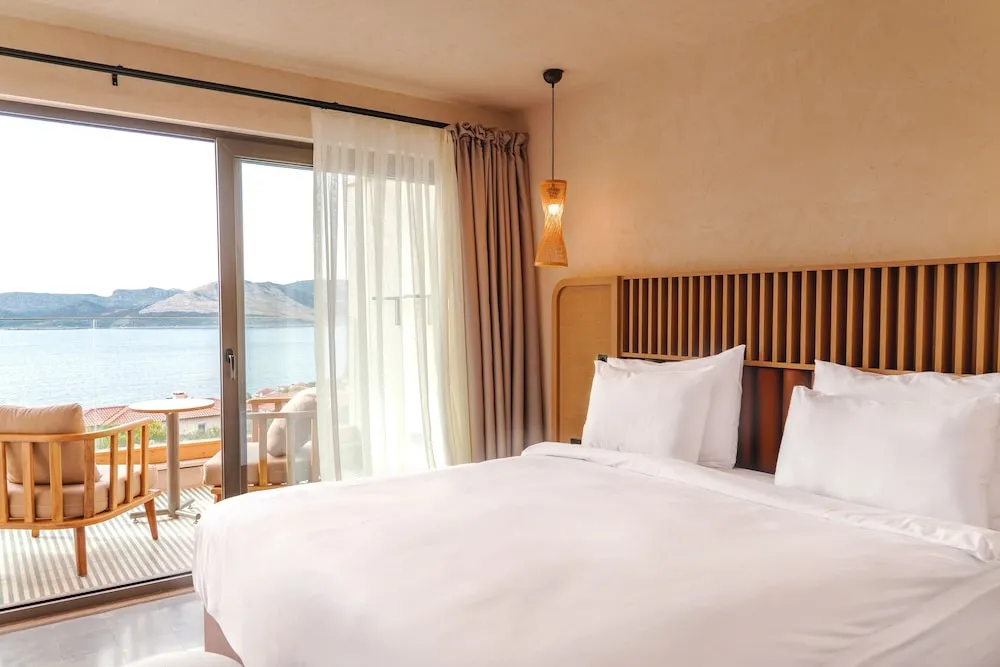 Deluxe Room Sea View