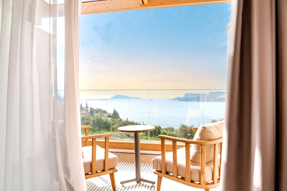 Deluxe Room Sea View