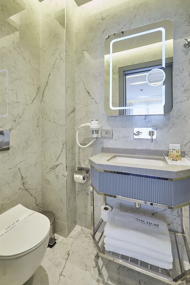 Deluxe Üç Kişilik Oda