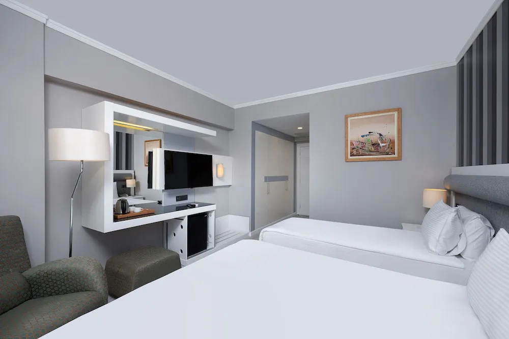 Grand Superior Room, Mountain View