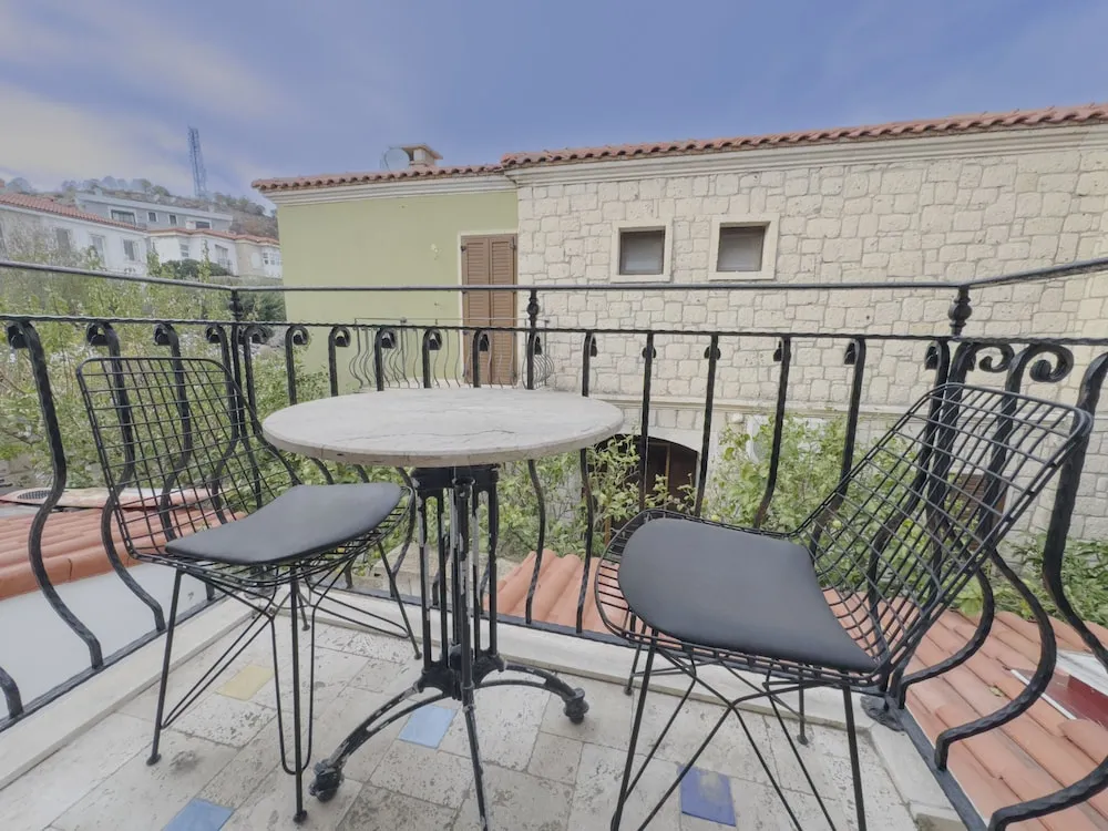 Deluxe Oda, Balkon