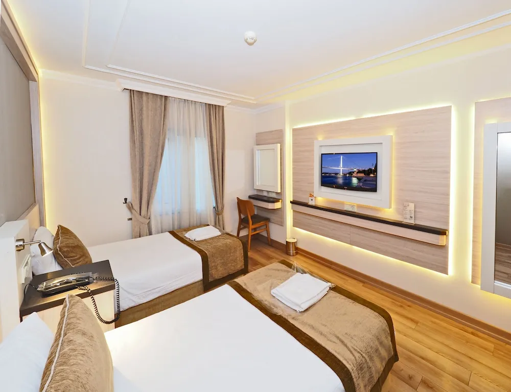 Queen Room with Queen Beds Accessible Room
