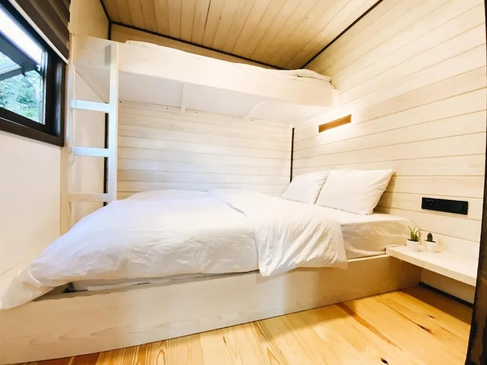 Deluxe Tek Büyük veya İki Ayrı Yataklı Oda, 1 Yatak Odası