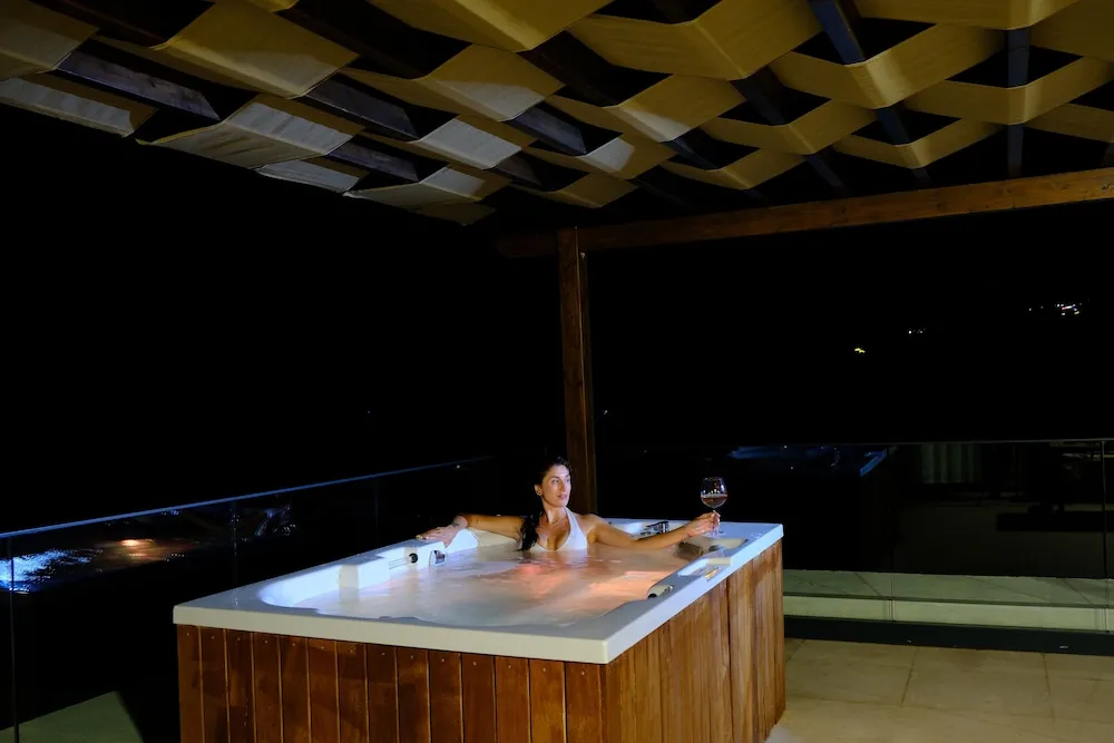 Penthouse Suite Sea View, with Jacuzzi