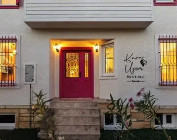 Karaüzüm Butik Otel Bozcaada